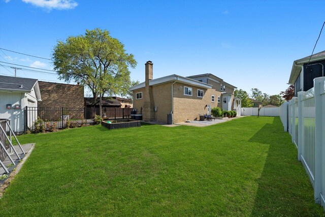 4322 Amelia Ave, Lyons, IL 60534 - view of yard