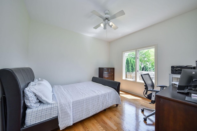 5N311 Lloyd Ave, Itasca, IL 60143 - bedroom featuring an office area, wood finished floors, and a ceiling fan