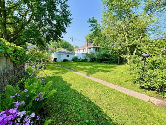 1520 Washington St, Evanston, IL 60202 - view of yard