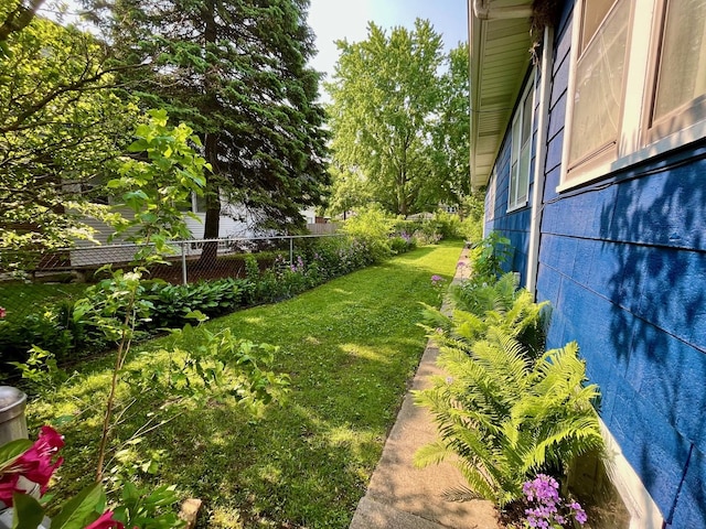 1520 Washington St, Evanston, IL 60202 - view of yard