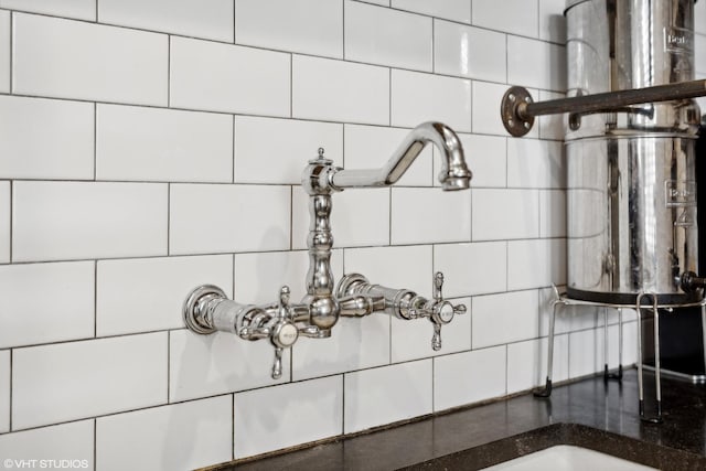5842 N Wayne Ave Unit 1, Chicago, IL 60660 - detailed view