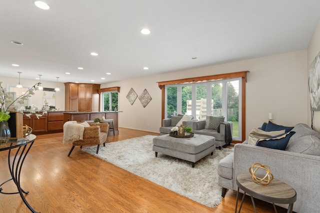 113 Sherwood Dr, Cary, IL 60013 - photo 4