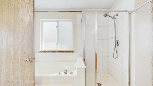 6542 Pine Hollow Rd, Carpentersville, IL 60110 - bathroom featuring a stall shower and a garden tub