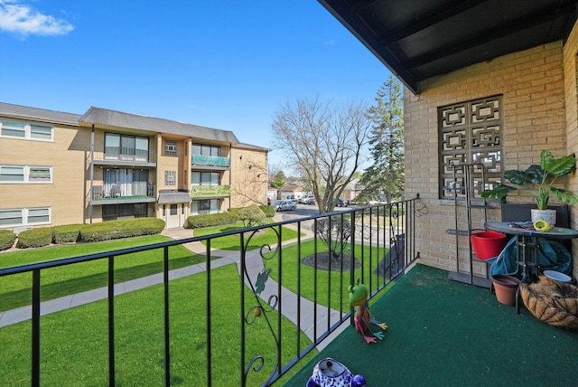 6568 W Roscoe St Unit 2N, Chicago, IL 60634 - view of balcony