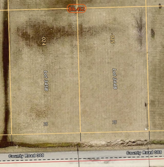 56 E 300 N Rd, Loda, IL 60948