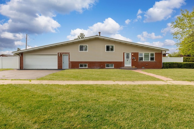 10725 S Rutherford Ave, Worth, IL 60482 - photo 1