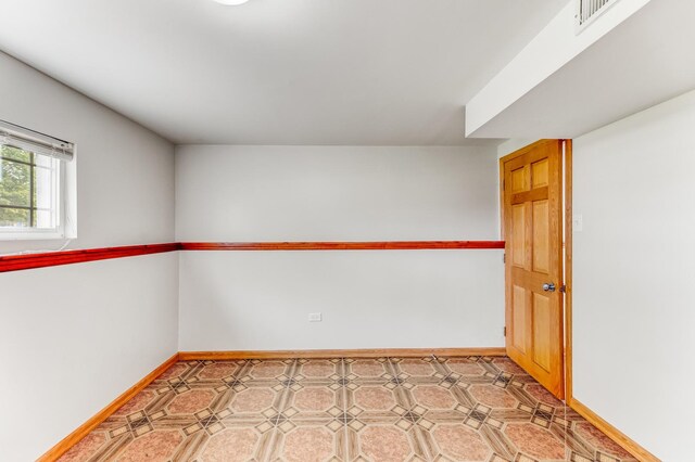10725 S Rutherford Ave, Worth, IL 60482 - photo 19