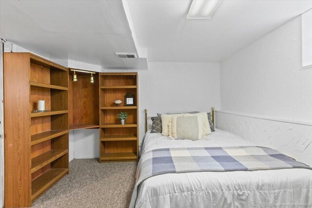 9544 S Avers Ave, Evergreen Park, IL 60805 - bedroom with carpet floors