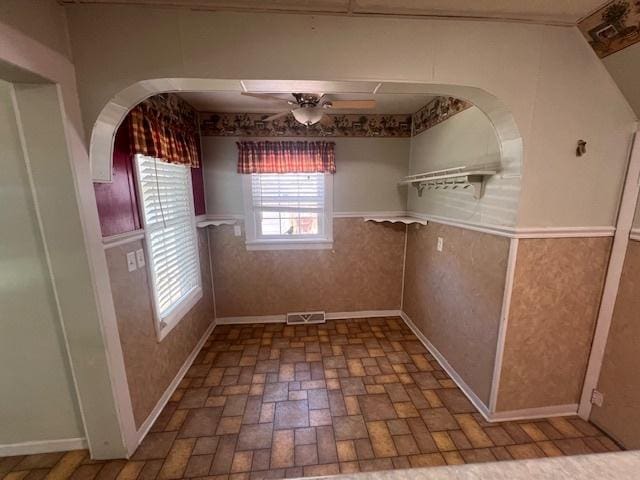 409 S E St, Clinton, IL 61727 - photo 14