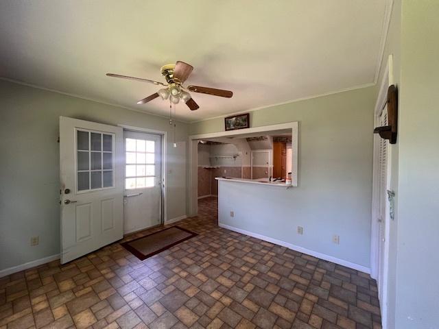 409 S E St, Clinton, IL 61727 - photo 18