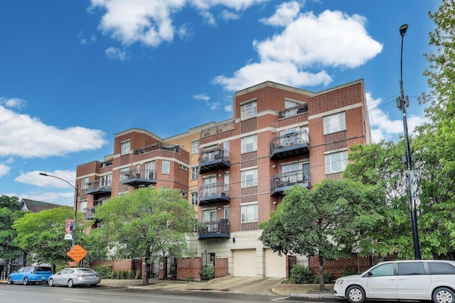 4950 N Western Ave Unit 101, Chicago, IL 60625 - view of apartment building / complex