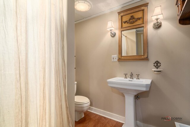 36955 N Fox Hill Dr, Wadsworth, IL 60083 - bathroom with toilet and wood finished floors