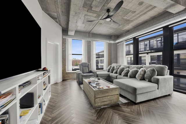 1033 W 14th Pl Unit 337, Chicago, IL 60608 - living room with a ceiling fan