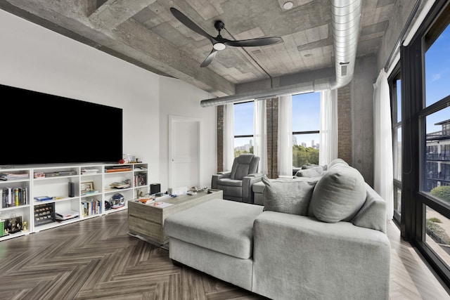 1033 W 14th Pl Unit 337, Chicago, IL 60608 - living area featuring a ceiling fan