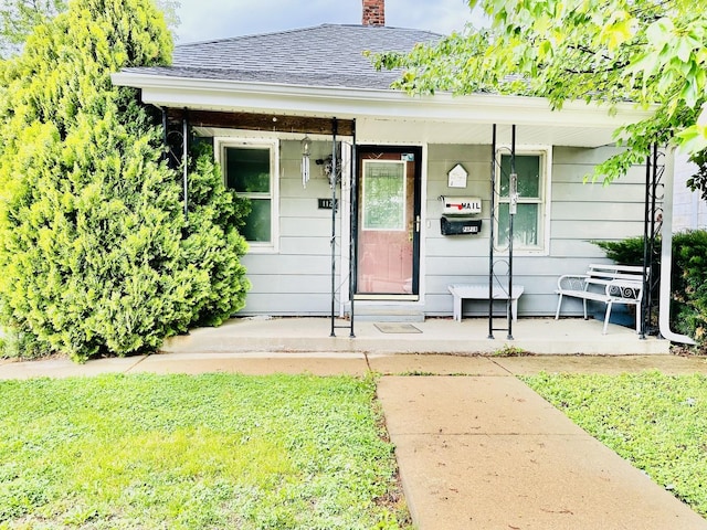 112 W Kent St, Streator, IL 61364 - photo 1