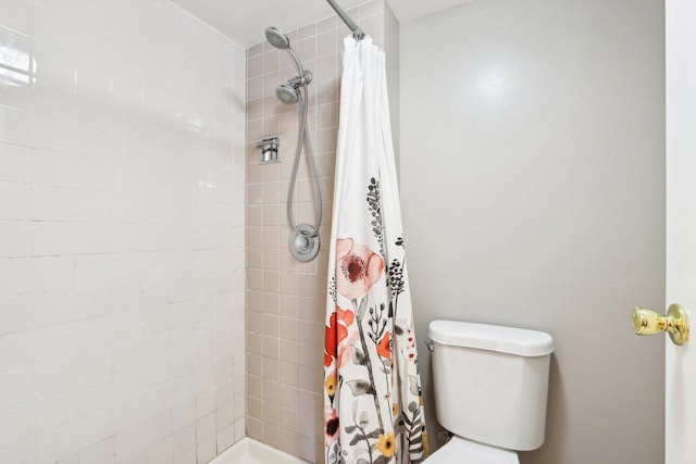 68 Pier Dr Unit 102, Westmont, IL 60559 - full bath with tiled shower and toilet