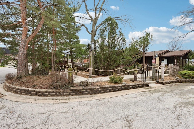 68 Pier Dr Unit 102, Westmont, IL 60559 - view of front of home