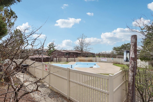 68 Pier Dr Unit 102, Westmont, IL 60559 - community pool featuring a patio