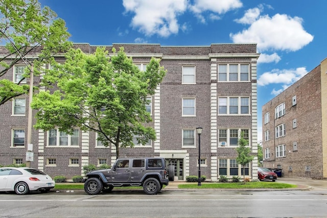 211 Chicago Ave Unit 2, Oak Park, IL 60302 - view of building exterior