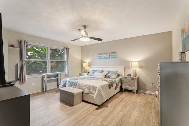 304 Fairhaven Dr, Winthrop Harbor, IL 60096 - bedroom featuring light wood-style floors and a ceiling fan