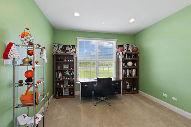 4 Tournament Dr S, Hawthorn Woods, IL 60047 - carpeted office space featuring baseboards and recessed lighting