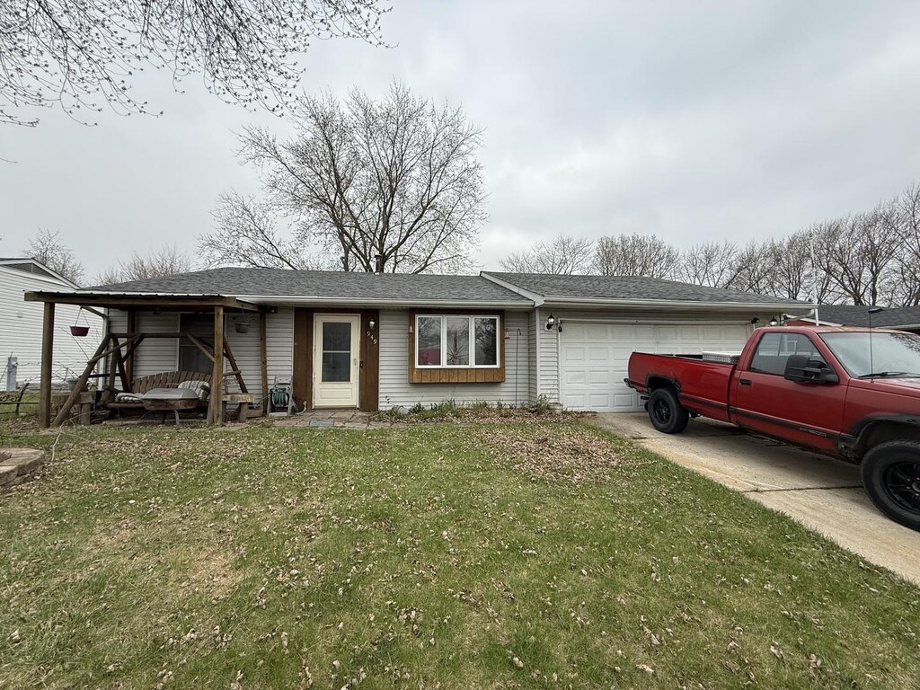 949 Mosby Ct, Joliet, IL 60431 - photo 1