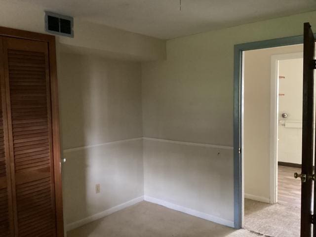 416 10th Ct, Saint Charles, IL 60174 - unfurnished bedroom featuring carpet floors, a closet, and baseboards