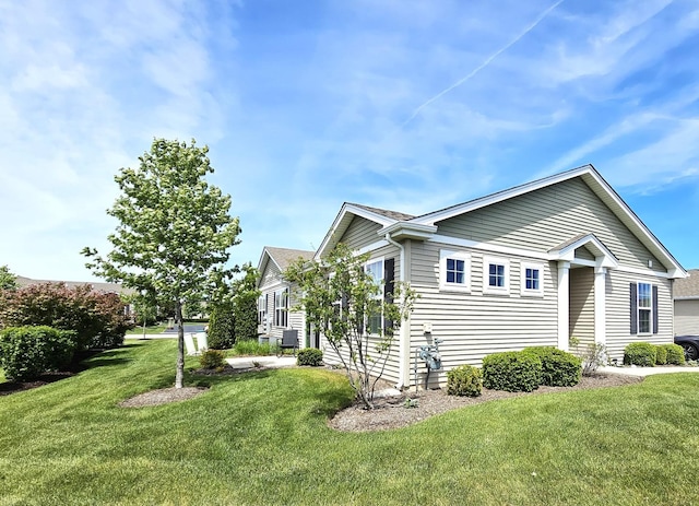 1847 Southern Cir, Pingree Grove, IL 60140 - view of side of property featuring a lawn and a central AC unit