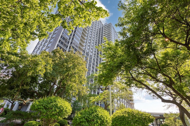 4250 N Marine Dr Unit 1626, Chicago, IL 60613 - photo 17