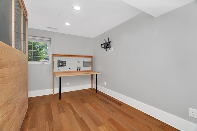 308 Tamarack Ave, Naperville, IL 60540 - unfurnished office featuring wood finished floors, baseboards, and recessed lighting
