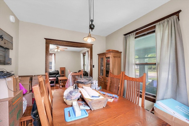 138 N Elm St, Paxton, IL 60957 - dining area featuring ceiling fan