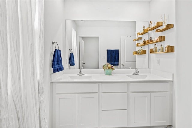 6904 Spruce Ct, Wonder Lake, IL 60097 - full bath featuring double vanity