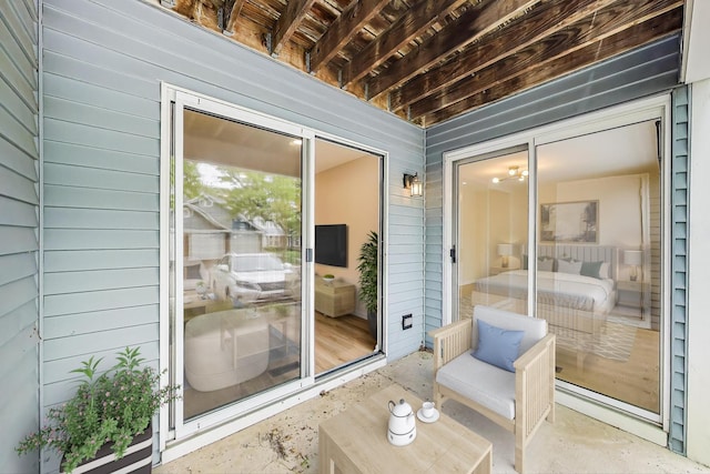 215 W Jennifer Ln Unit 1, Palatine, IL 60067 - view of sunroom / solarium