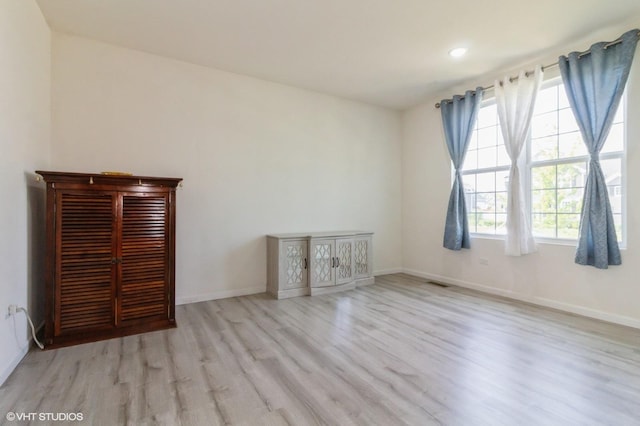 3751 Peregrine Way, Elgin, IL 60124 - empty room with wood finished floors, baseboards, and recessed lighting