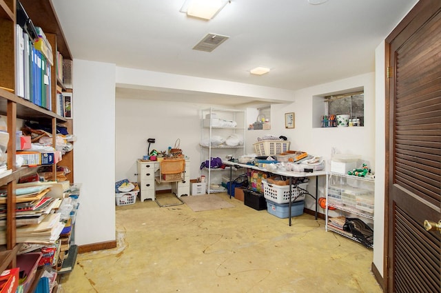1128 N King Charles Ct, Palatine, IL 60067 - view of finished below grade area