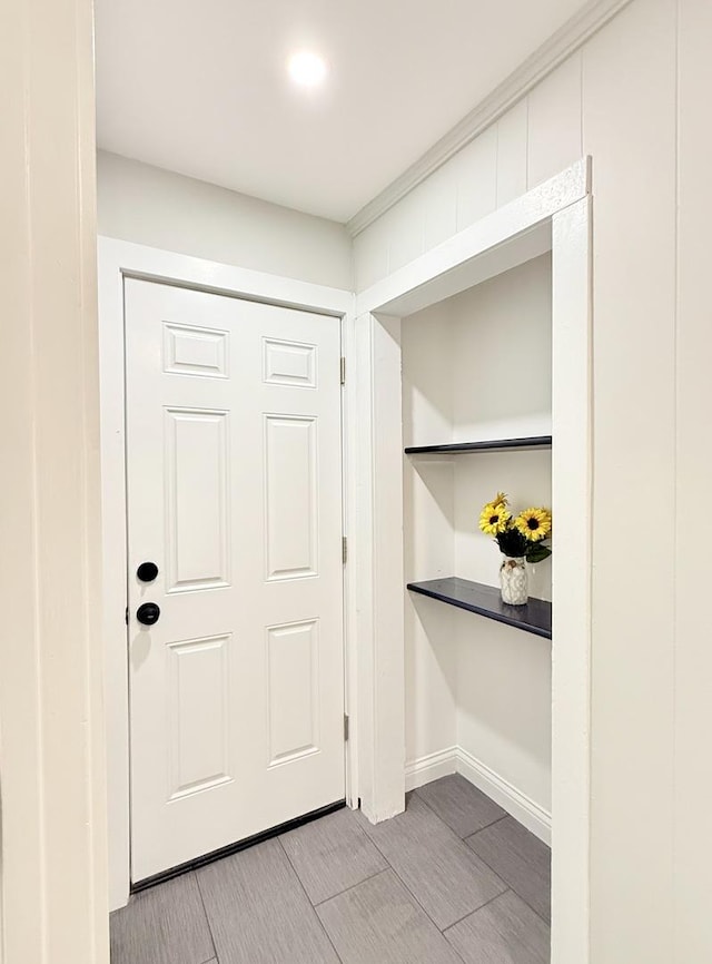 1327 N Pleasant Dr, Round Lake Beach, IL 60073 - entryway with baseboards