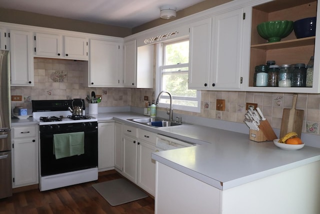 1900 Waverly Ln, Algonquin, IL 60102 - kitchen featuring gas range oven, a sink, light countertops, and white cabinetry