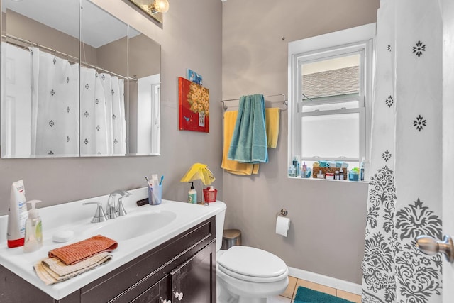 6210 N Francisco Ave, Chicago, IL 60659 - bathroom featuring vanity, toilet, tile patterned flooring, and a shower with shower curtain