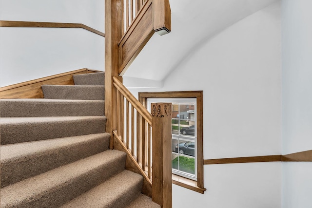 6210 N Francisco Ave, Chicago, IL 60659 - view of staircase