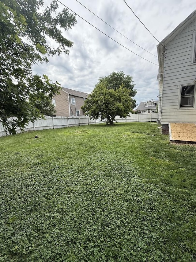 26 Elm Pl, Princeton, IL 61356 - view of yard