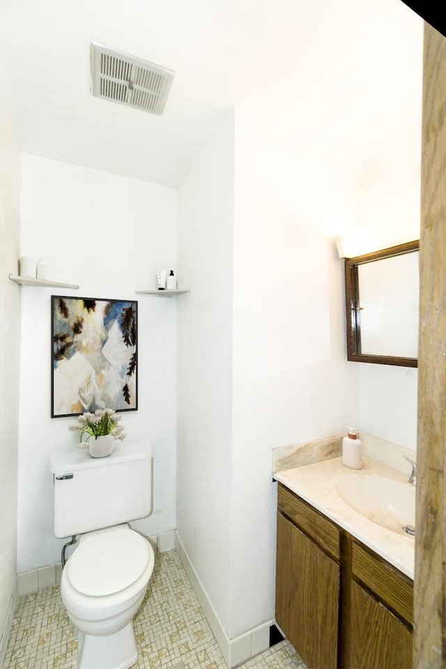 7202 W Wrightwood Ave Unit 2S, Elmwood Park, IL 60707 - half bath featuring vanity, toilet, and baseboards