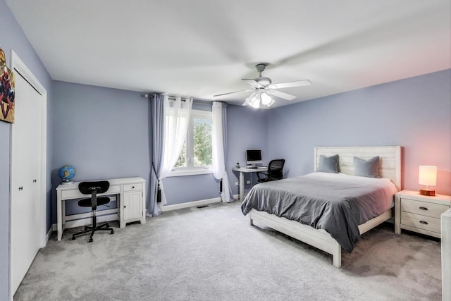 14828 W N Creek Ct, Homer Glen, IL 60491 - bedroom featuring a desk, light carpet, a ceiling fan, and a closet