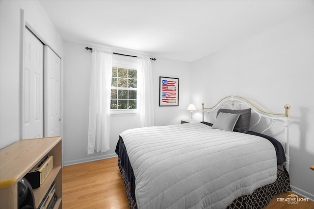 1903 Brentwood Ln, Wheaton, IL 60189 - bedroom featuring light wood-type flooring and a closet
