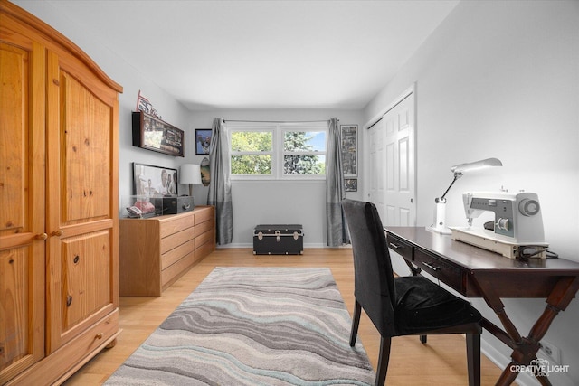 1903 Brentwood Ln, Wheaton, IL 60189 - office area with light wood-style floors