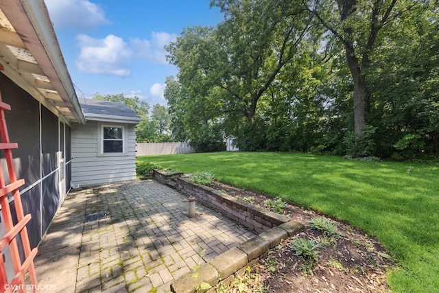 359 N Shady Ln, Elmhurst, IL 60126 - wooden terrace with a patio area