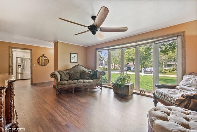 359 N Shady Ln, Elmhurst, IL 60126 - living area with ceiling fan and wood finished floors