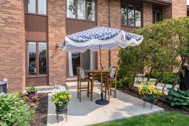 1023 Rene Ct, Park Ridge, IL 60068 - view of patio / terrace featuring outdoor dining space