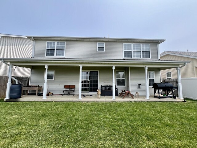 1313 W Ridge Ln, Champaign, IL 61822 - back of property with a patio