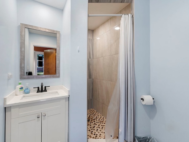 225 S Gladstone Ave, Aurora, IL 60506 - bathroom with tiled shower and vanity