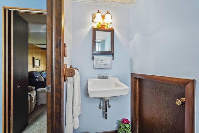 20048 Orchard Ave, Lynwood, IL 60411 - bathroom featuring a sink